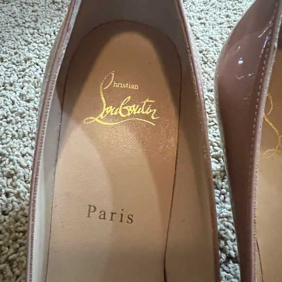 Christian Louboutin patent leather pumps - Picture 5 of 5
